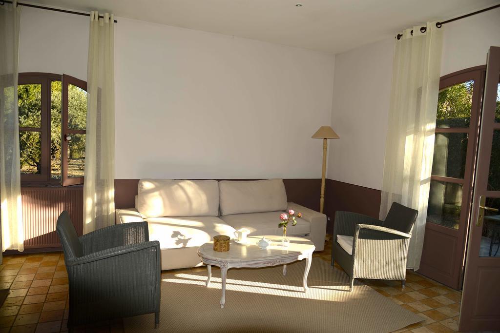 La Maison De Line Saint-Rémy-de-Provence Room photo